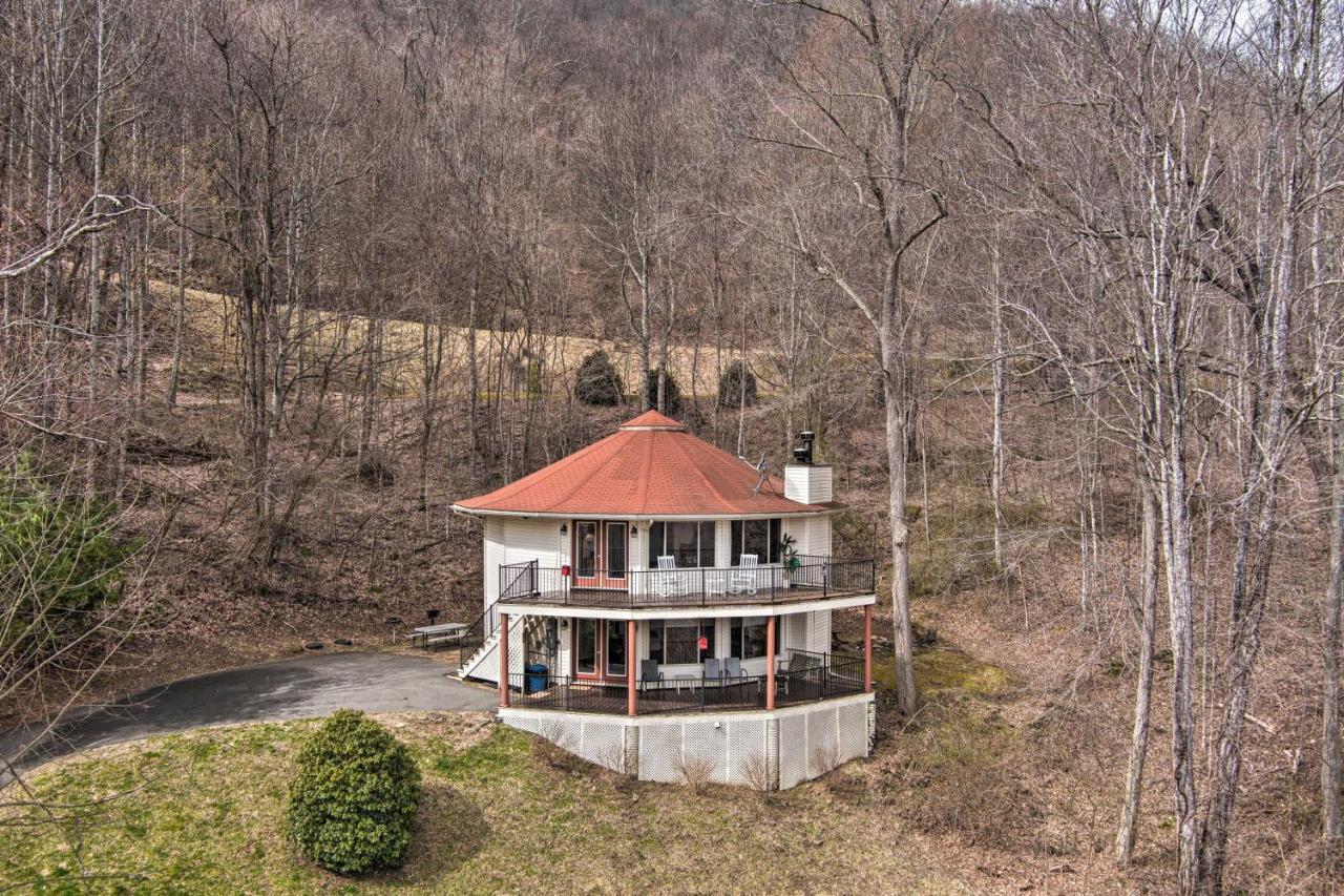 Charming Burnsville Apt With Mountain Views And Deck! Экстерьер фото